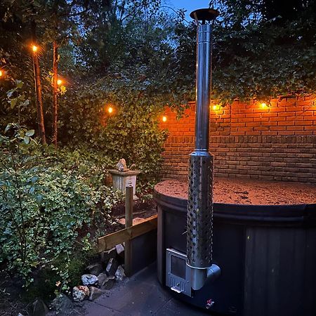 Bosboerderij De Goudsberg Met Hottub In Tuin Vila Lunteren Exterior foto